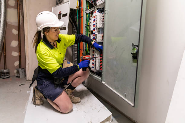 Best Circuit Breaker Repair  in Miami, FL